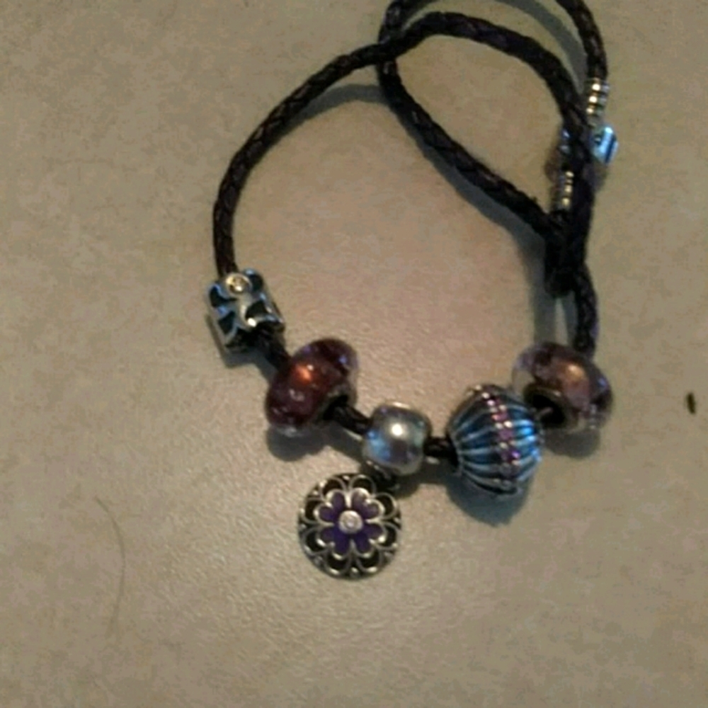 Vintage RARE PANDORA charm dangle leather bracelet